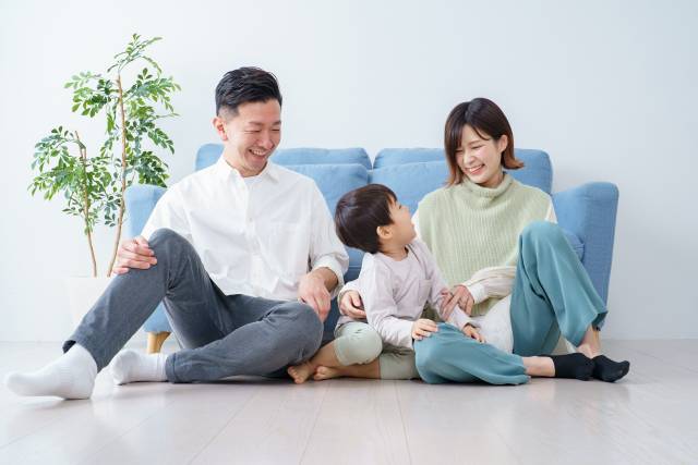 男性が育児と仕事を両立させるには?取るべき行動と成功のポイント