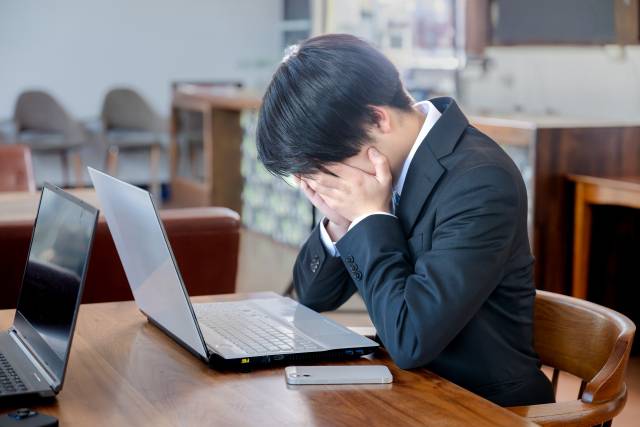 「仕事がわからないのに聞けない」を卒業する。抱え込まずに確認できる質問のスキル