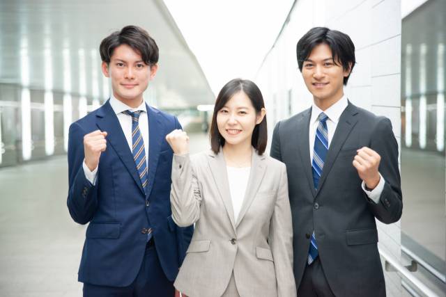AI時代に求められる人材とは？必要なスキルや注意点を解説